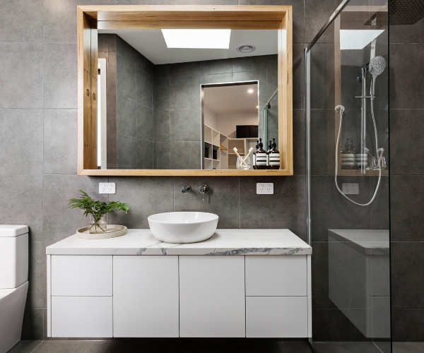White custom vanity with mirror — Toronto